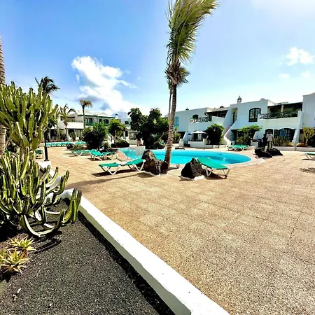 Διαμέρισμα Aloha - And Pool *
