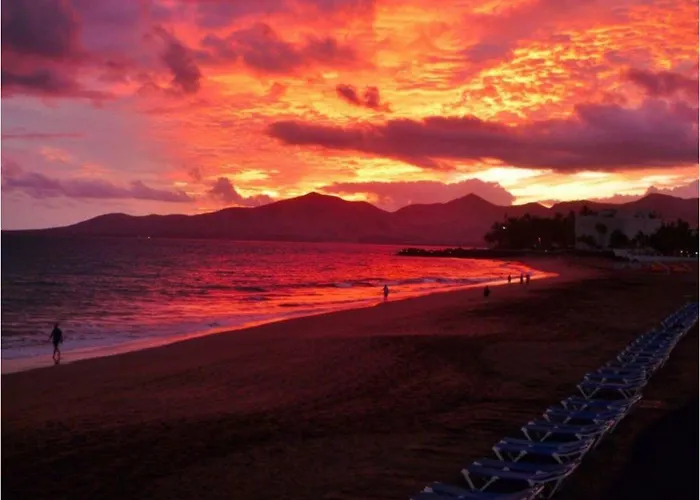 Aloha - And Pool * بويرتو ذيل كارمين