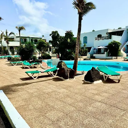 Aloha - And Pool * بويرتو ذيل كارمين