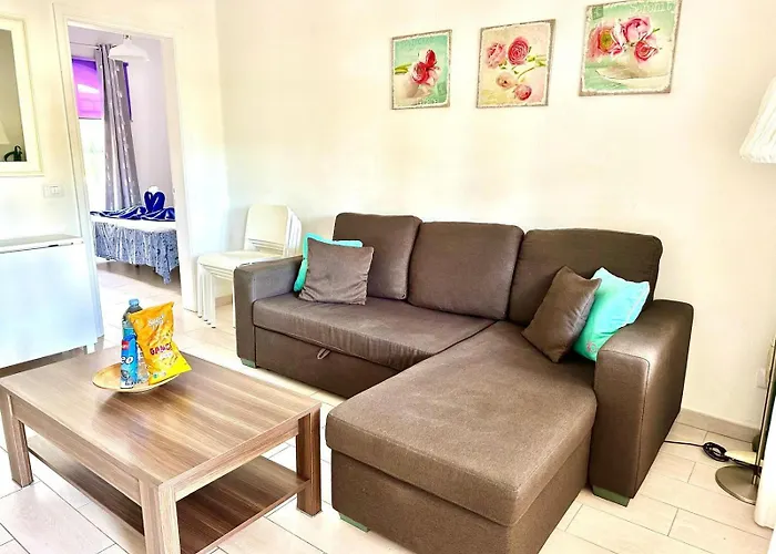 Aloha - And Pool Apartment *